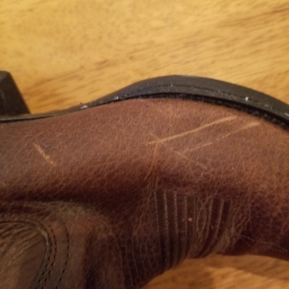 Ariat Western Embroidered Boots - Picture 6 of 9